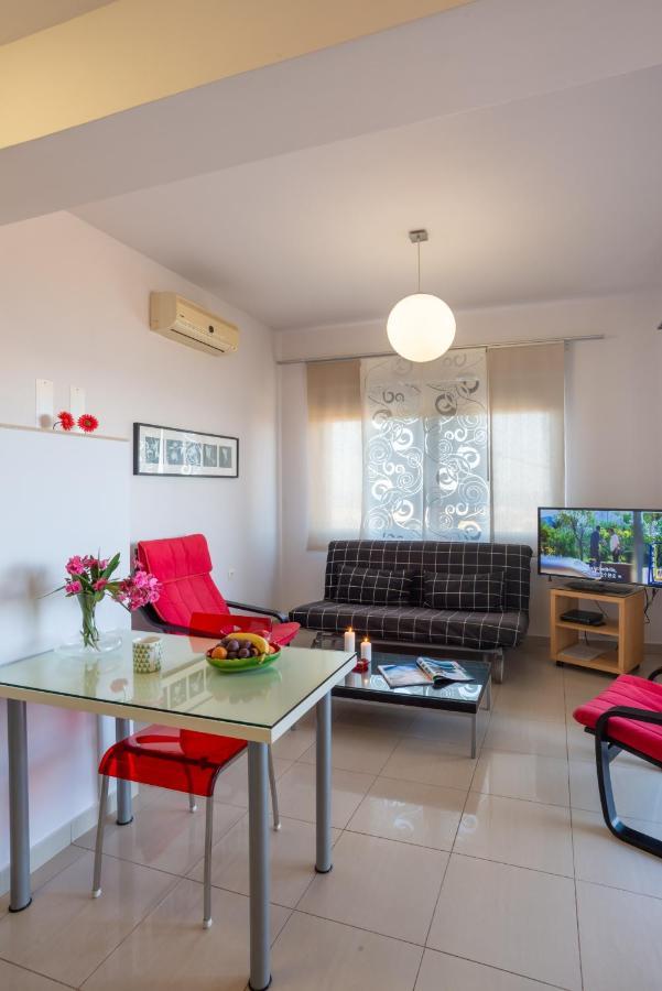 Caravella Luxury Apartments Palaiochora Exteriér fotografie