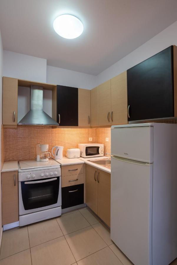 Caravella Luxury Apartments Palaiochora Exteriér fotografie