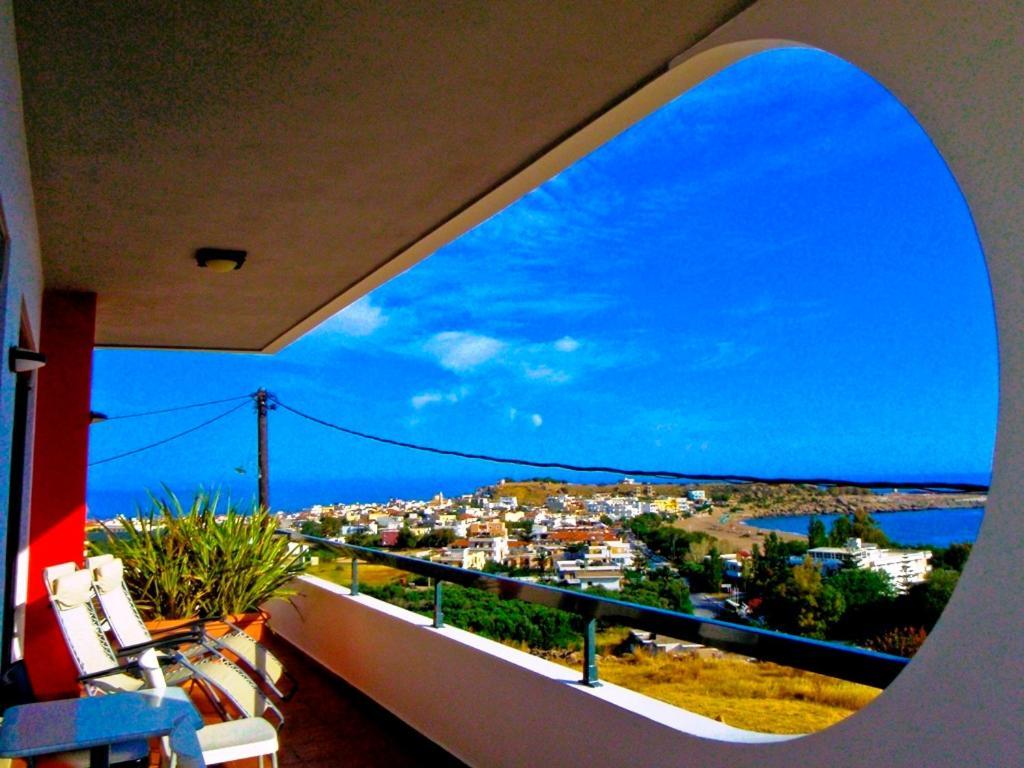 Caravella Luxury Apartments Palaiochora Exteriér fotografie