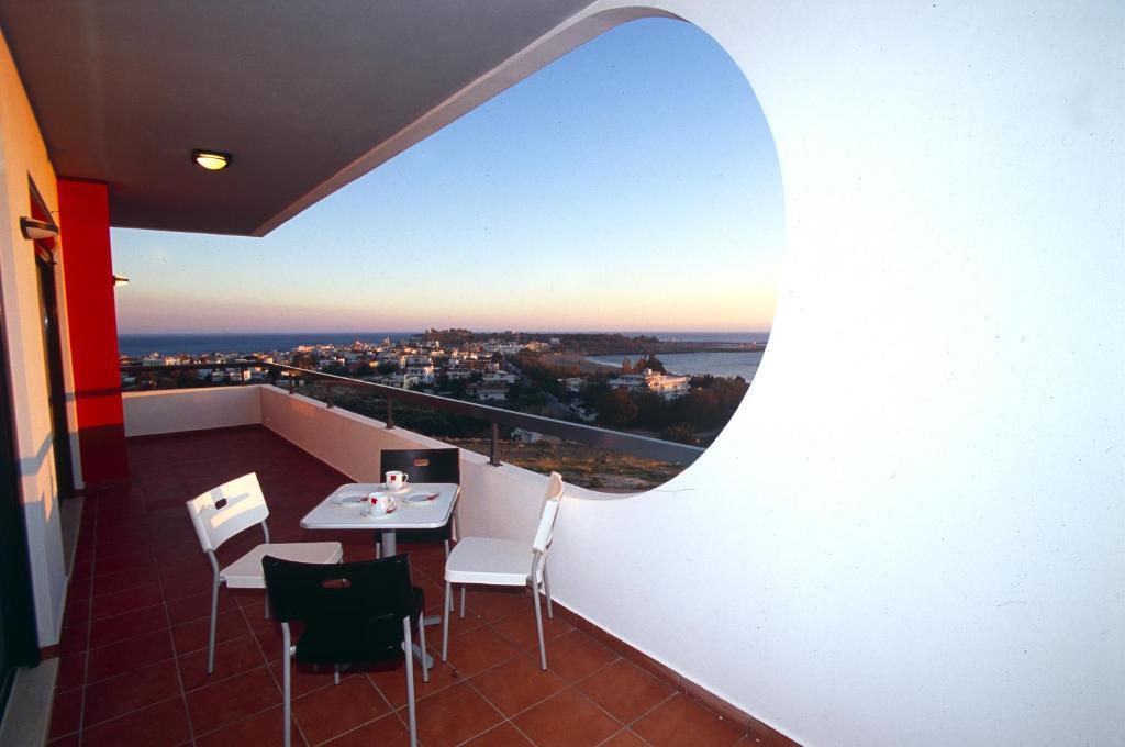 Caravella Luxury Apartments Palaiochora Exteriér fotografie