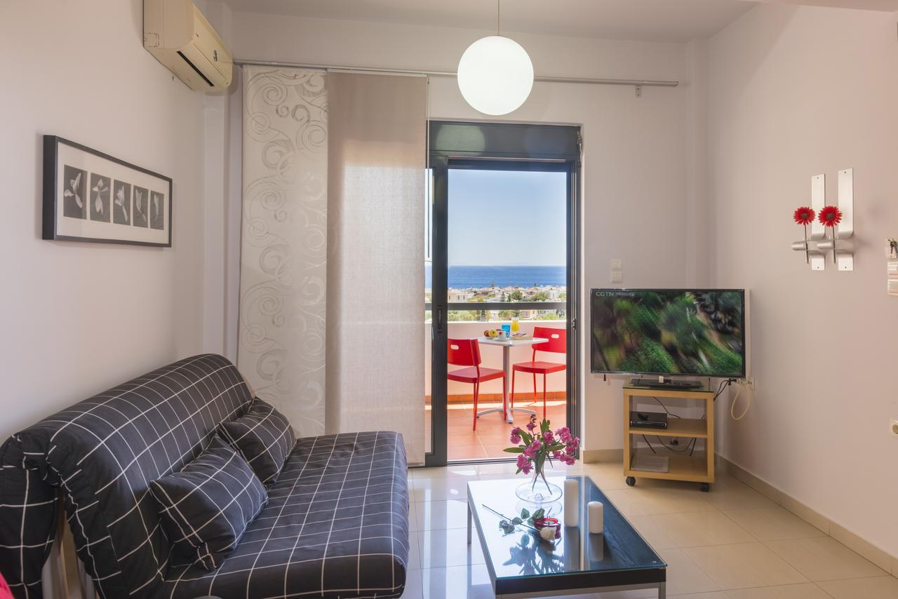 Caravella Luxury Apartments Palaiochora Exteriér fotografie